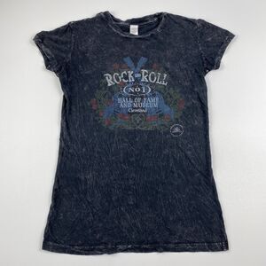 Rock And Roll Hall Of Fame + Museum Shirt Womens Small Short Sleeve Acid Wash